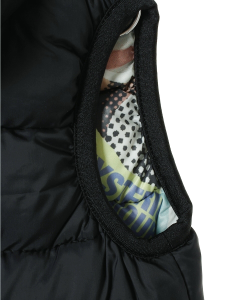 JOEY HYSTERIC（ジョーイヒステリック）の「HYSTERIC刺繍 ダウンベスト（ダウンベスト・キッズ・ブラック系その他・X-SMALL/SMALL/MEDIUM）」の5枚目の写真