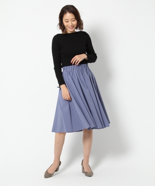 laboratory work(ラボラトリーワーク)の「タックミディ―スカート(スカート・レディース・ベージュ/ネイビー/ピンク/ブルー・MEDIUM)」の10枚目の写真