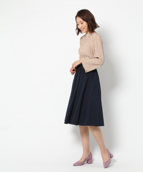 laboratory work(ラボラトリーワーク)の「タックミディ―スカート(スカート・レディース・ベージュ/ネイビー/ピンク/ブルー・MEDIUM)」の11枚目の写真