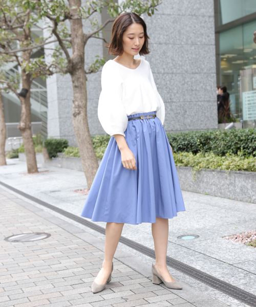 laboratory work(ラボラトリーワーク)の「タックミディ―スカート(スカート・レディース・ベージュ/ネイビー/ピンク/ブルー・MEDIUM)」の19枚目の写真