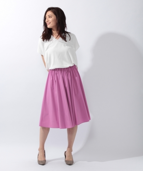 laboratory work(ラボラトリーワーク)の「タックミディ―スカート(スカート・レディース・ベージュ/ネイビー/ピンク/ブルー・MEDIUM)」の22枚目の写真