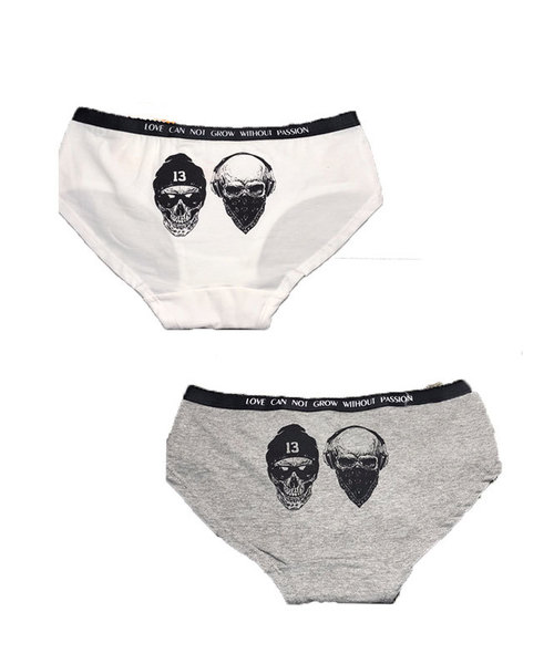 classicalelf（クラシカルエルフ）の「☆スカルバックプリントショーツ