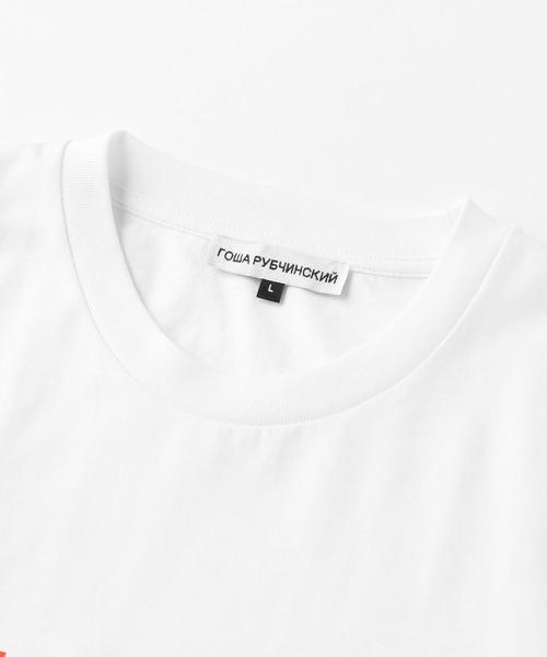 Gosha Rubchinskiy（ゴーシャラブチンスキー）の「GOSHA RUBCHINSKIY(ゴーシャ ラブチンスキー) GRAPHIC TEE（Tシャツ/カットソー・メンズ・レッド/ホワイト・MEDIUM/LARGE/SMALL）」の4枚目の写真