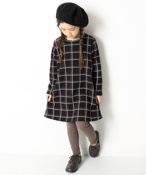 devirock(デビロック)の「まるで着る毛布 裏シャギーAラインワンピース 裏起毛(ワンピース・キッズ・ブラック/ダークグリーン/ネイビー/モカ/ブラック系その他/グレー系その他/ブルー系その他/レッド系その他/ヘザーチャコール/スモークピンク/ワイン/ブラック系その他2/ブルー系その他2・90cm/110cm/100cm/120cm/130cm/140cm/150cm/160cm)」の16枚目の写真