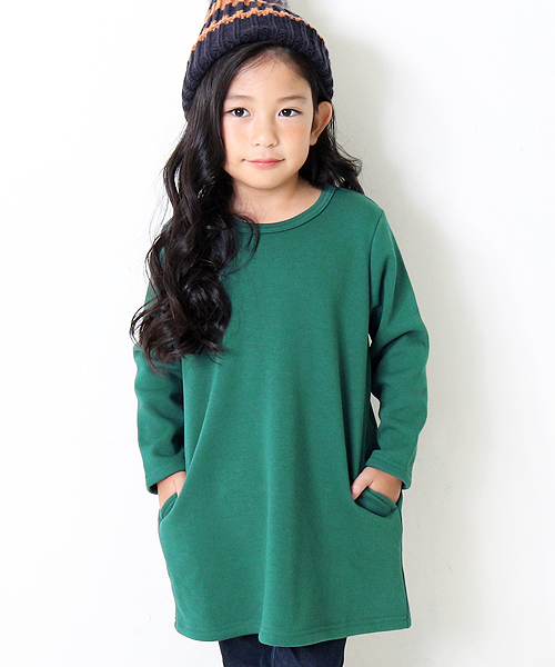 devirock(デビロック)の「まるで着る毛布 裏シャギーAラインワンピース 裏起毛(ワンピース・キッズ・ブラック/ダークグリーン/ネイビー/モカ/ブラック系その他/グレー系その他/ブルー系その他/レッド系その他/ヘザーチャコール/スモークピンク/ワイン/ブラック系その他2/ブルー系その他2・90cm/110cm/100cm/120cm/130cm/140cm/150cm/160cm)」の7枚目の写真