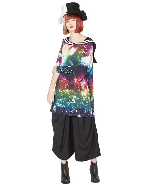 ankoROCK（アンコロック）の「ギャラクシーラインセーラーＴシャツ -メガビッグ-（Tシャツ/カットソー・レディース・A・ONE SIZE）」の3枚目の写真
