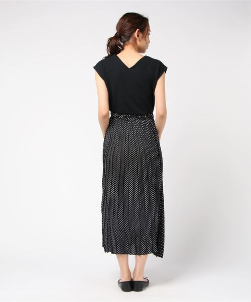 LUGG NAGG（ラグナグ）の「【Jewelobe/ ジュエローブ】 ボリュームタックカットトップス（ワンピース・レディース・ブルー系その他/ブラック系その他/オレンジ/ネイビー/ホワイト/ブラック・FREE）」の7枚目の写真