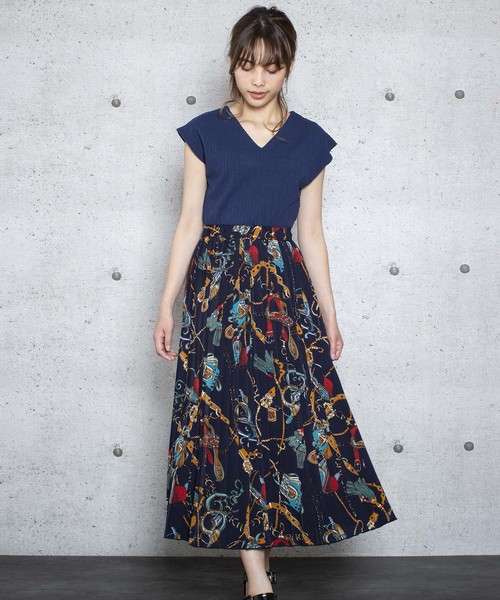 LUGG NAGG（ラグナグ）の「【Jewelobe/ ジュエローブ】 ボリュームタックカットトップス（ワンピース・レディース・ブルー系その他/ブラック系その他/オレンジ/ネイビー/ホワイト/ブラック・FREE）」の6枚目の写真