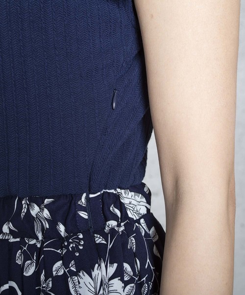 LUGG NAGG（ラグナグ）の「【Jewelobe/ ジュエローブ】 ボリュームタックカットトップス（ワンピース・レディース・ブルー系その他/ブラック系その他/オレンジ/ネイビー/ホワイト/ブラック・FREE）」の14枚目の写真