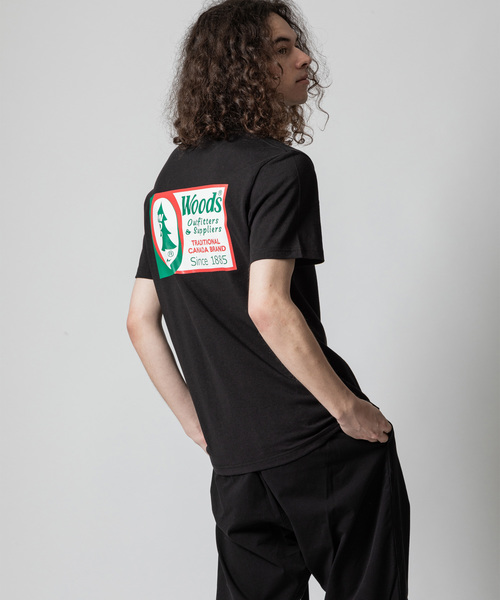 THE MORNING AFTER（ザ モーニング アフター）の「[ WOODS / ウッズ } ピスネームプリントT（Tシャツ/カットソー・メンズ・ホワイト/ブラック/ネイビー・LARGE/MEDIUM/X-LARGE）」の4枚目の写真