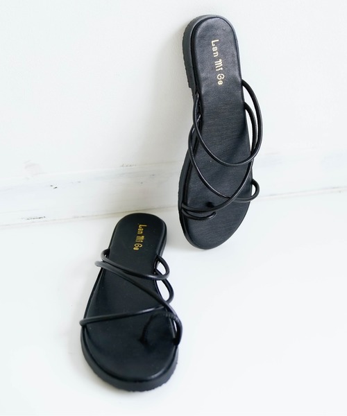 Aunt Marie's（アントマリーズ）の「AUNT MARIE'S 細ストラップフラットサンダル（サンダル・レディース・ホワイト/ブラック/グリーン・LARGE/MEDIUM）」の3枚目の写真