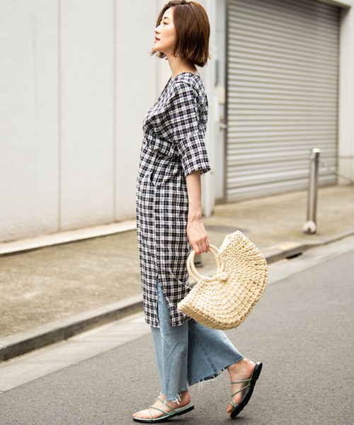 Aunt Marie's（アントマリーズ）の「AUNT MARIE'S 細ストラップフラットサンダル（サンダル・レディース・ホワイト/ブラック/グリーン・LARGE/MEDIUM）」の10枚目の写真