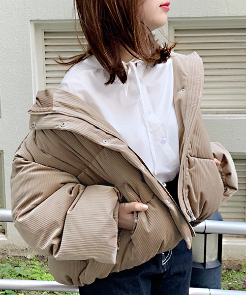 apres jour(アプレジュール)の「中わたフードブルゾン【ZOZOTOWN限定アイテム】(ダウンジャケット/コート・レディース・ブラック/アイボリー/モカ/ライトブラウン/ラベンダー・フリー)」の14枚目の写真