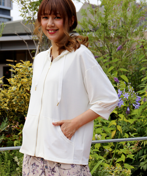 MARLENE JOBERT（マルレーヌ　ジョベル）の「６分袖パーカー（パーカー・レディース・カーキ/オフホワイト/ネイビー・M）」の6枚目の写真