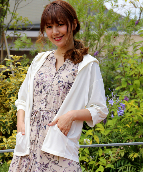 MARLENE JOBERT（マルレーヌ　ジョベル）の「６分袖パーカー（パーカー・レディース・カーキ/オフホワイト/ネイビー・M）」の9枚目の写真