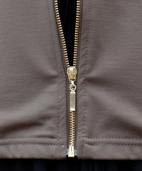 MARLENE JOBERT（マルレーヌ　ジョベル）の「６分袖パーカー（パーカー・レディース・カーキ/オフホワイト/ネイビー・M）」の19枚目の写真