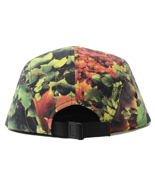XLARGE（エクストララージ）の「IVY CAMO CAMP CAP（キャップ・メンズ・パープル/オリーブ・ONE SIZE）」の5枚目の写真