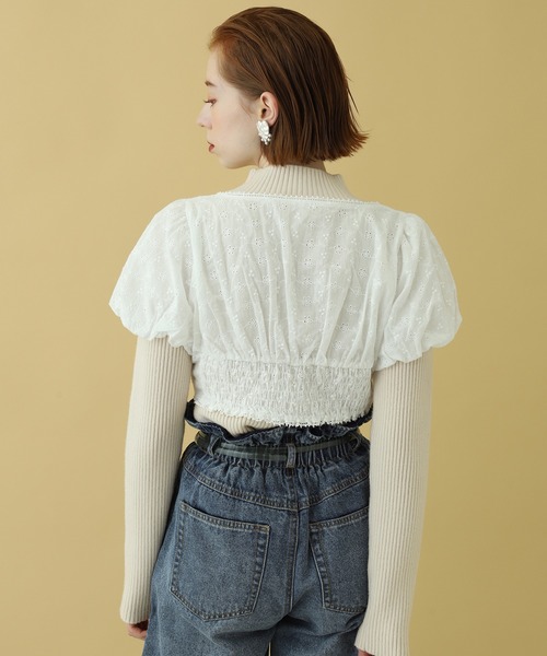 one after another NICE CLAUP（ワンアフターアナザーナイスクラップ）の「チロルブラウス＋リブニットセット（ニット/セーター・レディース・オフホワイト/ミント/ライトベージュ・FREE）」の10枚目の写真