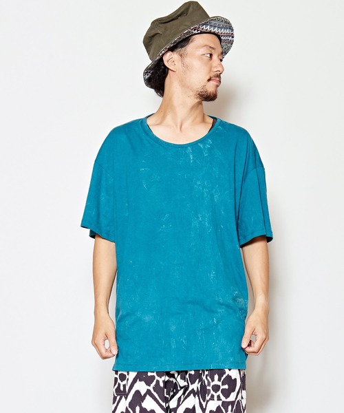 チャイハネ（チャイハネ）の「【チャイハネ】yul アシッドウォッシュメンズTシャツ（Tシャツ/カットソー・メンズ・ブラック/グレー/オレンジ/ブルー/マスタード/ダークブルー/ワイン・FREE）」の3枚目の写真