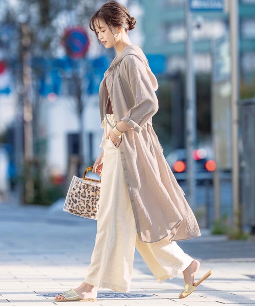 GeeRA(ジーラ)の「フラットサンダル(サンダル・レディース・パープル/ホワイト/ゴールド/ブラック/パイソン・X-LARGE/LARGE/SMALL/MEDIUM)」の11枚目の写真