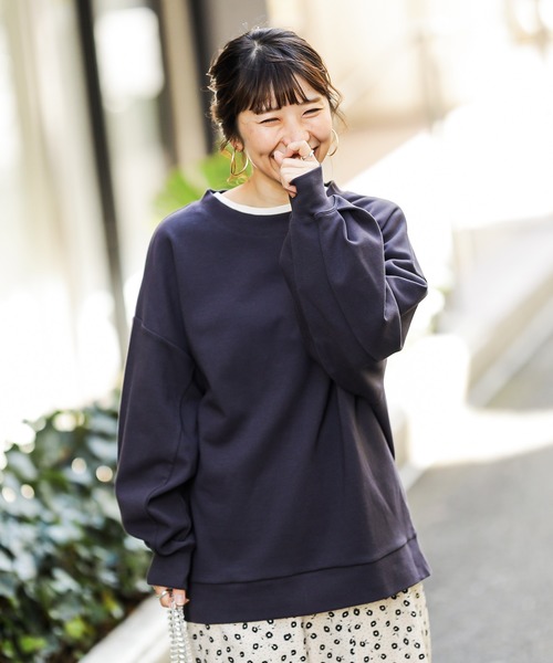 natural couture(ナチュラルクチュール)の「バックジップぽわん袖プルオーバー(スウェット・レディース・ベージュ/アイボリー/ミント/スミクロ・FREE)」の10枚目の写真