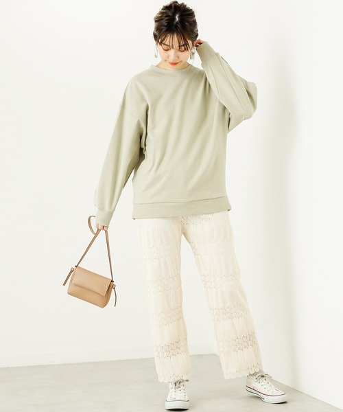 natural couture(ナチュラルクチュール)の「バックジップぽわん袖プルオーバー(スウェット・レディース・ベージュ/アイボリー/ミント/スミクロ・FREE)」の6枚目の写真