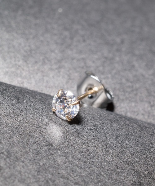 Pledge(プレッジ)の「『Pledge(プレッジ)』K10 Swarovski Crystals ピアス(ピアス(片耳用)・レディース・ホワイト/ブラック/ブラック系その他/ブルー・FREE)」の2枚目の写真