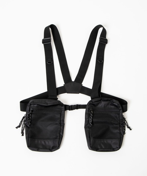 WEGO（ウィゴー）の「WEGO/ユーティリティウェアラブルバッグ（ショルダーバッグ・メンズ・ブラック・FREE）」の4枚目の写真