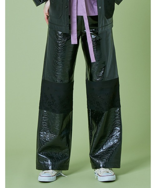 Little sunny bite（リトルサニーバイト）の「Synthetic leather pants（その他パンツ・レディース・ホワイト/グリーン/パープル/ブラック・SMALL/MEDIUM）」の3枚目の写真