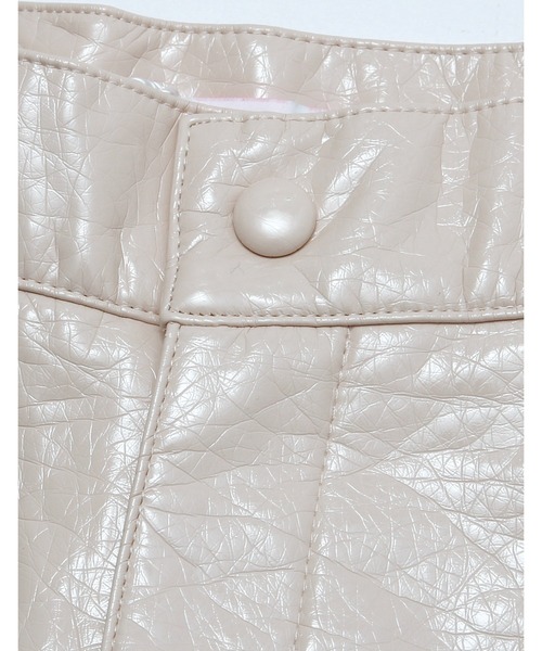 Little sunny bite（リトルサニーバイト）の「Synthetic leather pants（その他パンツ・レディース・ホワイト/グリーン/パープル/ブラック・SMALL/MEDIUM）」の18枚目の写真