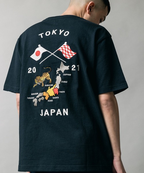 VANS（バンズ）の「VANS/ヴァンズ TOKYO SOUVENIR S/S TEE 半袖Tシャツ（Tシャツ/カットソー・メンズ・ホワイト/ベージュ/カーキ/ブラック・L/XL/M）」の3枚目の写真