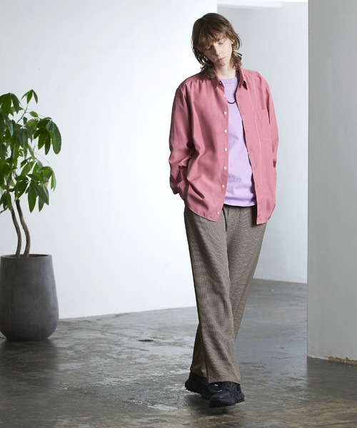 ENDER PRODUCTS(エンダープロダクツ)の「ブライトポプリン タックワイドテーパードシェフパンツ【ENDER PRODUCTS/エンダープロダクツ】◆セットアップ対応◆(その他パンツ・メンズ・グレイッシュベージュ/ベージュ/ブラウン/ベージュ系その他/ライラック/ブラック・M/L)」の19枚目の写真