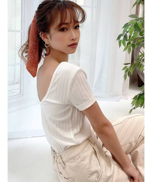 RESEXXY（リゼクシー）の「ランダムドットスカーフ（ストール/ショール・レディース・オフホワイト/ブラック/オレンジ・FREE）」の4枚目の写真