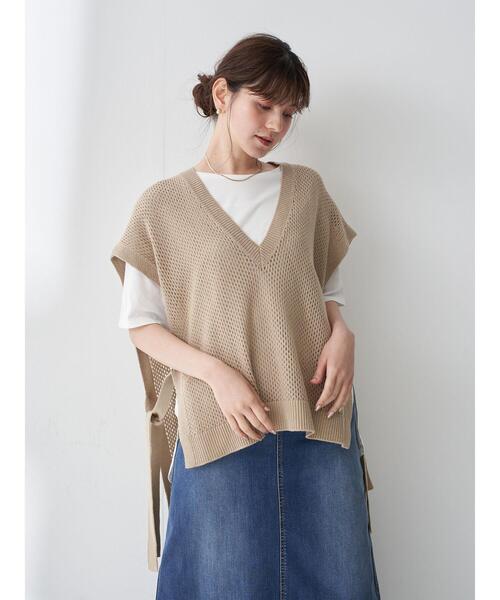 Editt by YECCA VECCA（エディットバイイェッカヴェッカ）の「メッシュ編ミニットベスト　＊（ニット/セーター・レディース・ライトグレー/ブラック/ベージュ・FREE）」の21枚目の写真