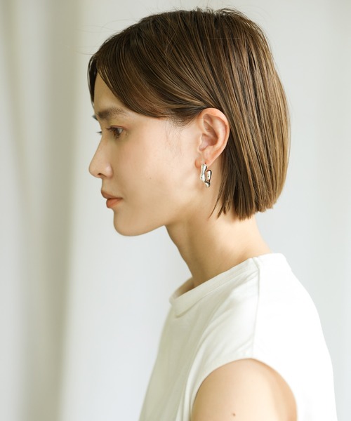 select MOCA（セレクトモカ）の「スクエアメルトピアス（ピアス（両耳用）・レディース・シルバー/ゴールド・FREE）」の3枚目の写真