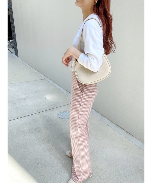 jumelle（ジュメロ）の「ムーンショルダーバッグ（ショルダーバッグ・レディース・ベージュ/ブラック/グレー・FREE）」の13枚目の写真