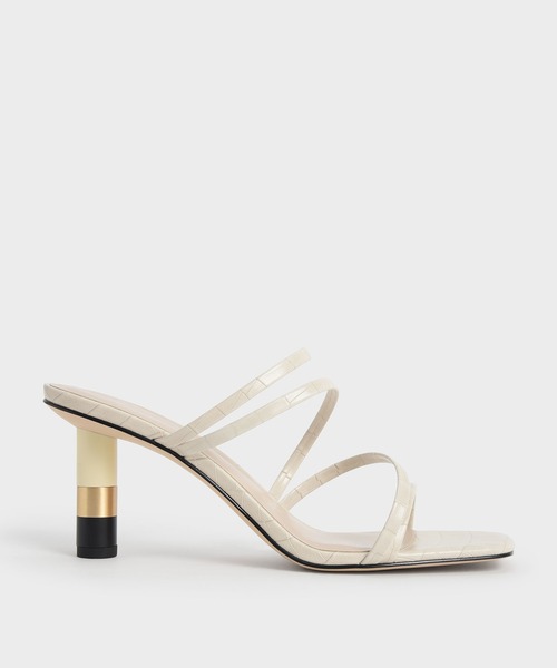 CHARLES & KEITH(チャールズ & キース)の「クロックエフェクト シリンドリカルヒールミュール / Croc-Effect Cylindrical Heel Mules(サンダル・レディース・その他1/その他4/ホワイト系その他3/ブラック系その他4・22.5cm/23cm/23.5cm/24.5cm/25cm/25.5cm)」の3枚目の写真