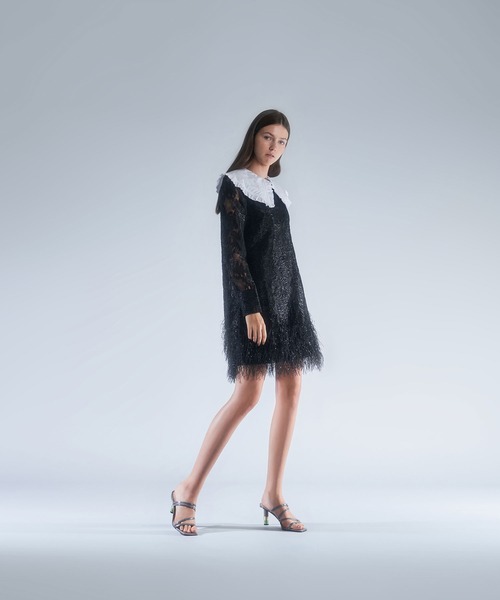 CHARLES & KEITH(チャールズ & キース)の「クロックエフェクト シリンドリカルヒールミュール / Croc-Effect Cylindrical Heel Mules(サンダル・レディース・その他1/その他4/ホワイト系その他3/ブラック系その他4・22.5cm/23cm/23.5cm/24.5cm/25cm/25.5cm)」の16枚目の写真
