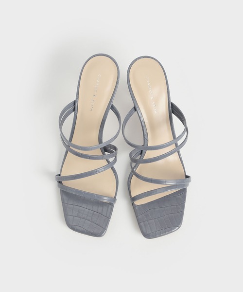 CHARLES & KEITH(チャールズ & キース)の「クロックエフェクト シリンドリカルヒールミュール / Croc-Effect Cylindrical Heel Mules(サンダル・レディース・その他1/その他4/ホワイト系その他3/ブラック系その他4・22.5cm/23cm/23.5cm/24.5cm/25cm/25.5cm)」の12枚目の写真