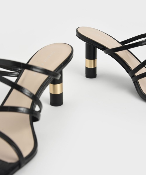 CHARLES & KEITH(チャールズ & キース)の「クロックエフェクト シリンドリカルヒールミュール / Croc-Effect Cylindrical Heel Mules(サンダル・レディース・その他1/その他4/ホワイト系その他3/ブラック系その他4・22.5cm/23cm/23.5cm/24.5cm/25cm/25.5cm)」の22枚目の写真