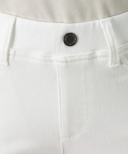 NAVY（ネイビー）の「Magic Legs アンクルパンツ（その他パンツ・レディース・ホワイト・S/M/L/XL）」の9枚目の写真