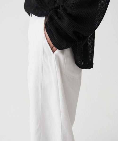 FEKETE(フェケテ)の「FEKETE WIDE CURVE COTTON PANTS(その他パンツ・メンズ・ホワイト/ブラック/ベージュ・SMALL/MEDIUM/LARGE)」の12枚目の写真