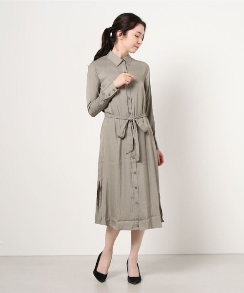 Banana Republic（バナナリパブリック）の「エッセンシャル ミディシャツドレス（シャツワンピース・レディース・ライトブルー/その他・XS/S/M/L）」の7枚目の写真