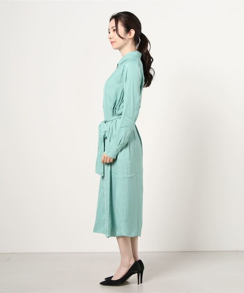 Banana Republic（バナナリパブリック）の「エッセンシャル ミディシャツドレス（シャツワンピース・レディース・ライトブルー/その他・XS/S/M/L）」の8枚目の写真