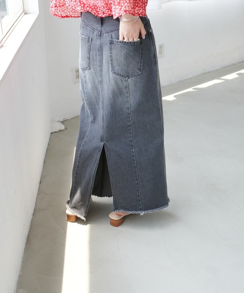 DISCOAT（ディスコート）の「リメイク風デニムナロースカート（デニムスカート・レディース・ブラック/ブルー・MEDIUM/LARGE）」の2枚目の写真