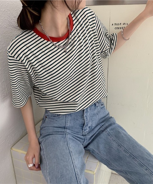 MANGROVE（マングローブ）の「ネックポイントカラーボーダーtee（Tシャツ/カットソー・レディース・ブラック/グレー/レッド/グリーン・FREE）」の18枚目の写真