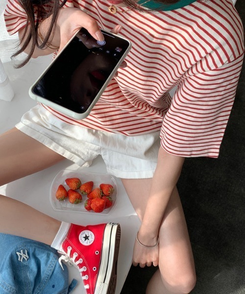 MANGROVE（マングローブ）の「ネックポイントカラーボーダーtee（Tシャツ/カットソー・レディース・ブラック/グレー/レッド/グリーン・FREE）」の22枚目の写真