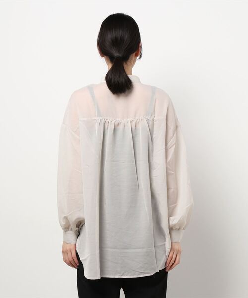 DISCOAT（ディスコート）の「【WEB限定】袖ボリュームシアーシャツ（シャツ/ブラウス・レディース・ブラック/イエロー/グレイッシュベージュ/ライトベージュ/ホワイト・FREE）」の7枚目の写真