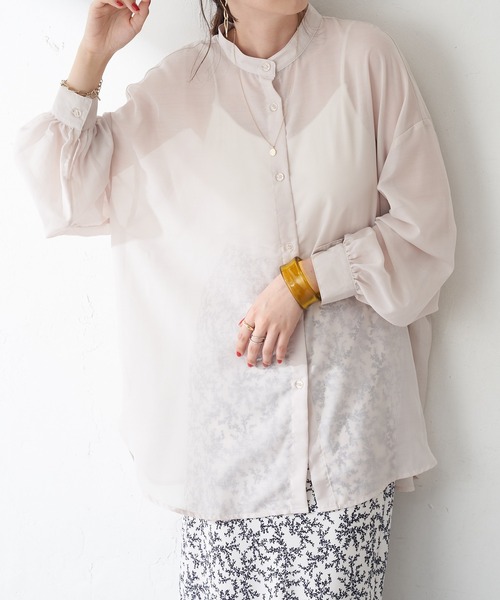 DISCOAT（ディスコート）の「【WEB限定】袖ボリュームシアーシャツ（シャツ/ブラウス・レディース・ブラック/イエロー/グレイッシュベージュ/ライトベージュ/ホワイト・FREE）」の3枚目の写真