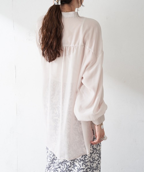 DISCOAT（ディスコート）の「【WEB限定】袖ボリュームシアーシャツ（シャツ/ブラウス・レディース・ブラック/イエロー/グレイッシュベージュ/ライトベージュ/ホワイト・FREE）」の17枚目の写真